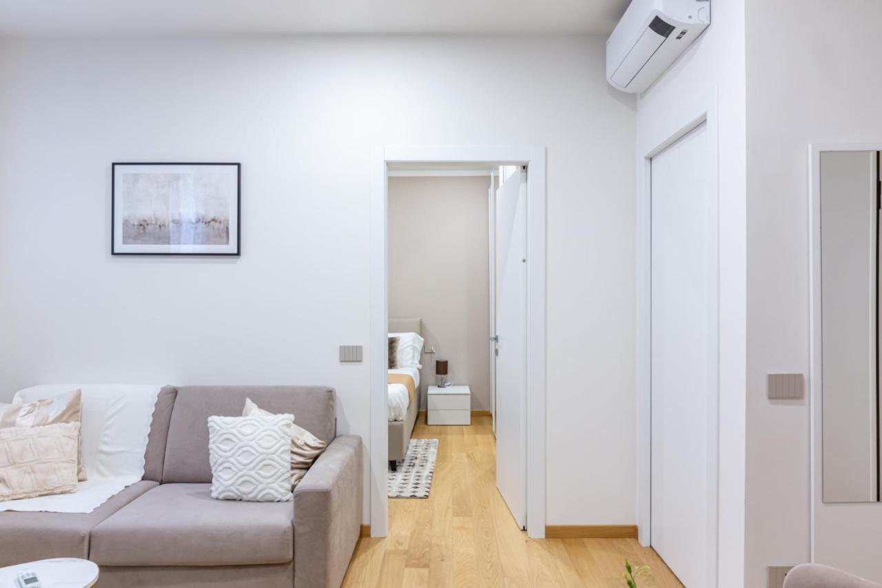 דירות מילאנו Easylife - Bilocale Moderno E Sofisticato In Zona Porta Venezia מראה חיצוני תמונה