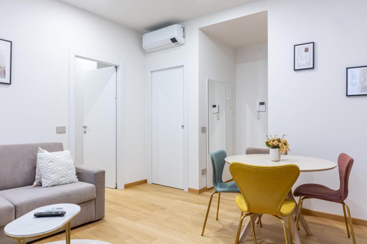 דירות מילאנו Easylife - Bilocale Moderno E Sofisticato In Zona Porta Venezia מראה חיצוני תמונה